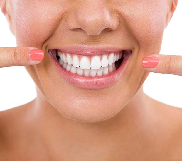 Chicago What Is Gum Contouring and Reshaping